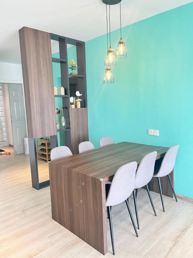 Emerald Avenue Cozy 3r3b 716 *